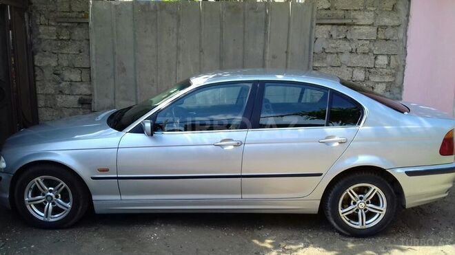 BMW 323 1999, 222,640 km - 2.5 l - Bakı