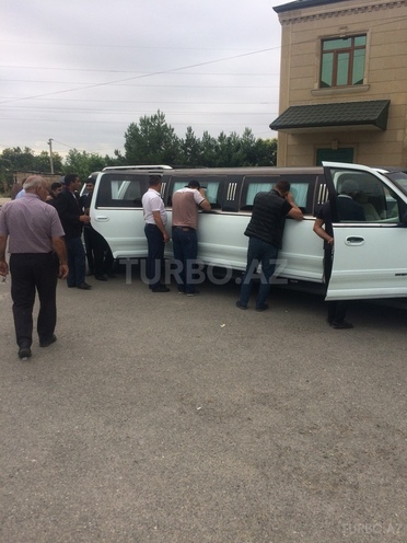 Lincoln Navigator 1998, 156,000 km - 5.4 l - Bakı