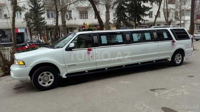 Lincoln Navigator 1998, 156,000 km - 5.4 l - Bakı