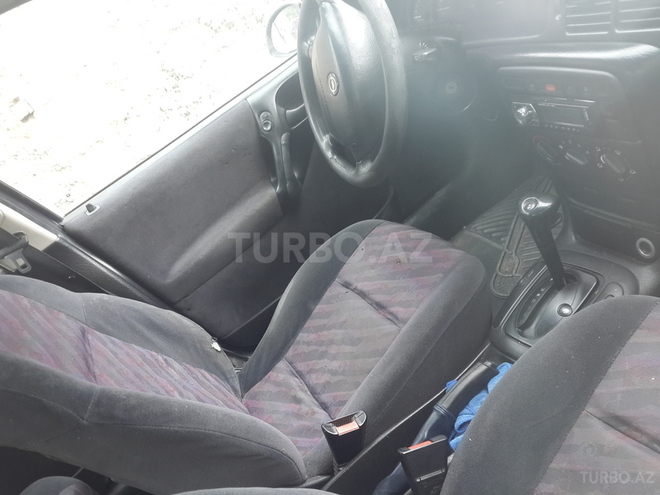 Opel Vectra 1996, 307,000 km - 1.8 l - Gəncə