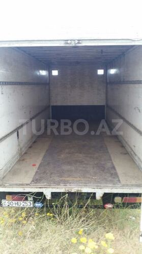 Mercedes Atego 1528 1999, 170,000 km - 0.5 л - Qazax