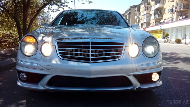 Mercedes E 220 2006, 274,000 km - 2.2 l - Bakı