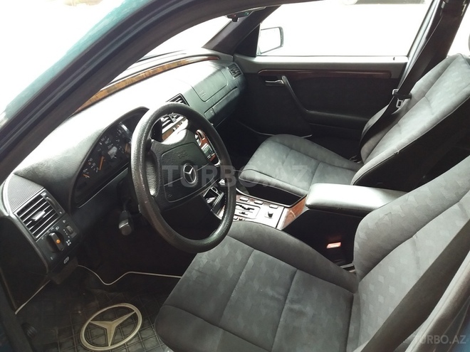 Mercedes C 180 1996, 248,000 km - 1.8 l - Gəncə
