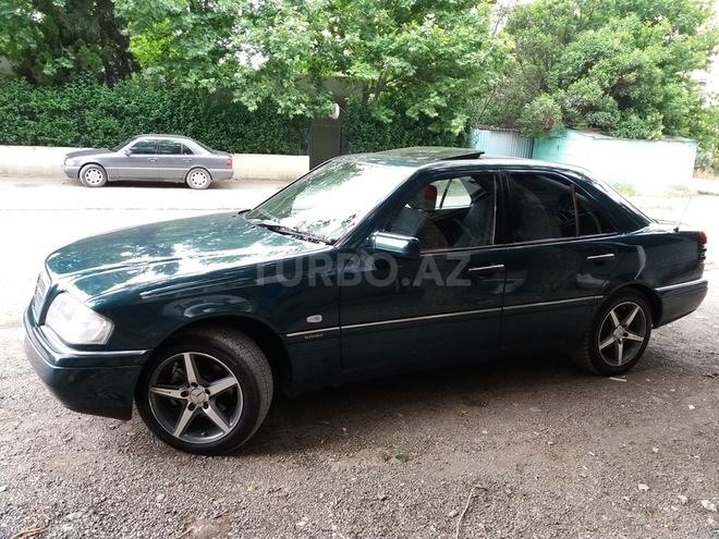 Mercedes C 180 1996, 248,000 km - 1.8 l - Gəncə