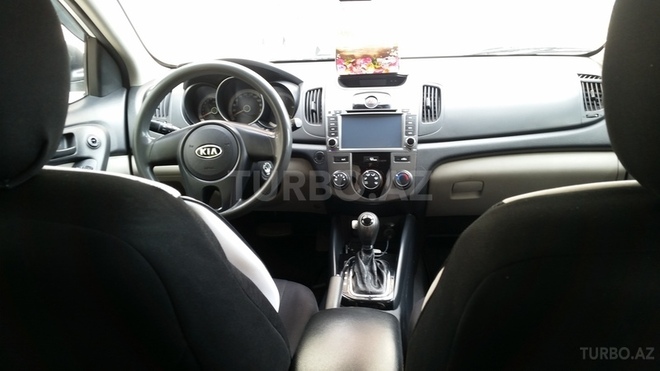 Kia Cerato 2011, 133,000 km - 1.6 l - Bakı