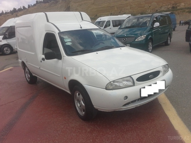 Ford Courier 1999, 213,000 km - 1.8 l - Bakı