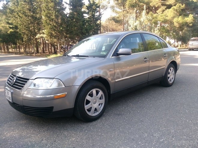 Volkswagen Passat 2002, 144,000 km - 1.8 l - Sumqayıt