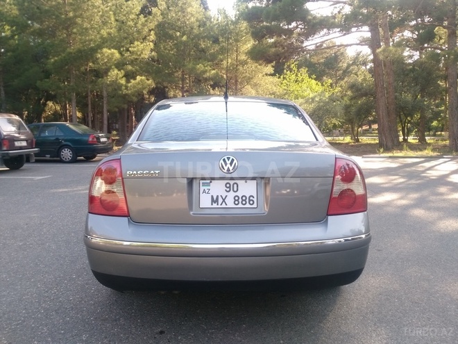 Volkswagen Passat 2002, 144,000 km - 1.8 l - Sumqayıt