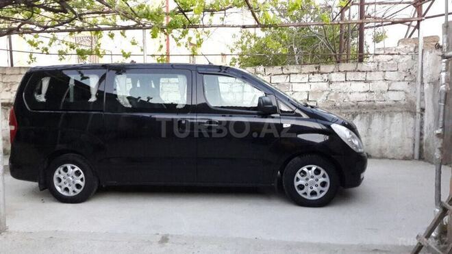 Hyundai H-1 2011, 195,000 km - 2.5 l - Bakı
