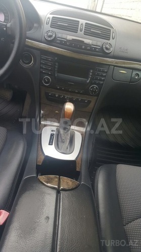 Mercedes E 240 2002, 263,128 km - 2.6 l - Gəncə