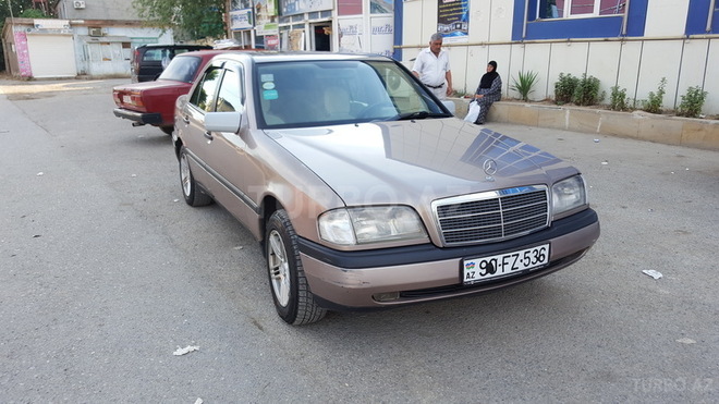 Mercedes C 180 1995, 290,000 km - 1.8 l - Sumqayıt