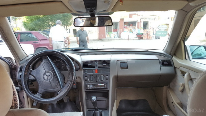 Mercedes C 180 1995, 290,000 km - 1.8 l - Sumqayıt