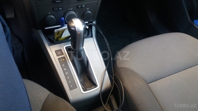 Opel Astra 2006, 232,296 km - 1.8 l - Bakı