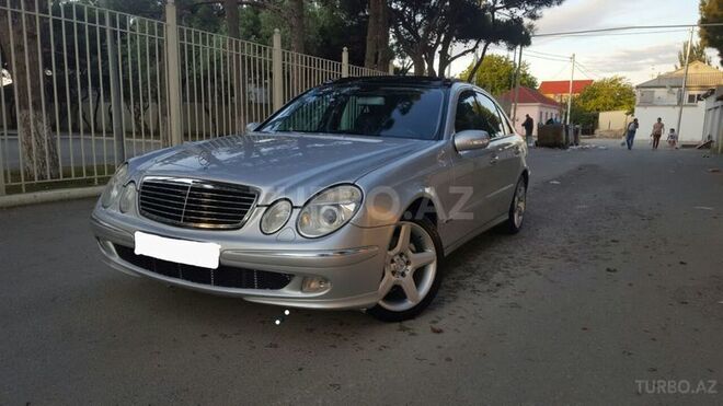 Mercedes E 270 2002, 213,000 km - 2.7 l - Bakı