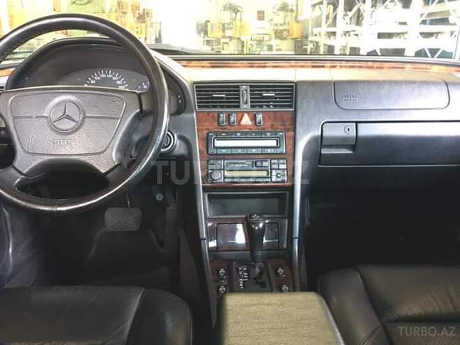 Mercedes C 200 1999, 285,000 km - 2.0 l - Bakı