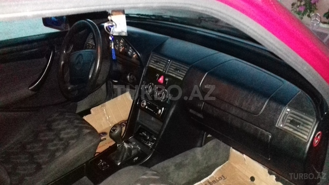 Mercedes C 180 1997, 280,000 km - 1.8 л - Xaçmaz