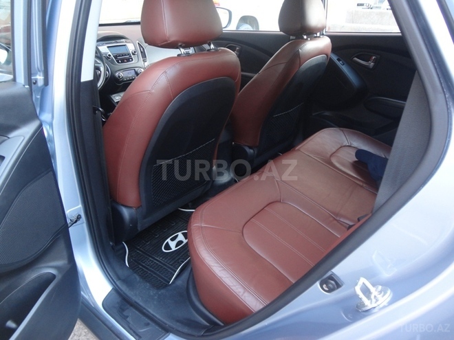 Hyundai ix35 2010, 82,500 km - 2.4 l - Bakı
