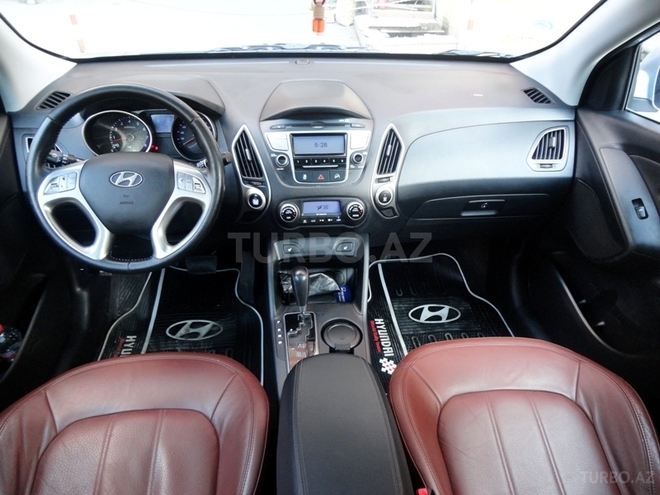 Hyundai ix35 2010, 82,500 km - 2.4 l - Bakı