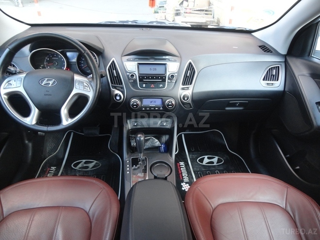 Hyundai ix35 2010, 82,500 km - 2.4 l - Bakı