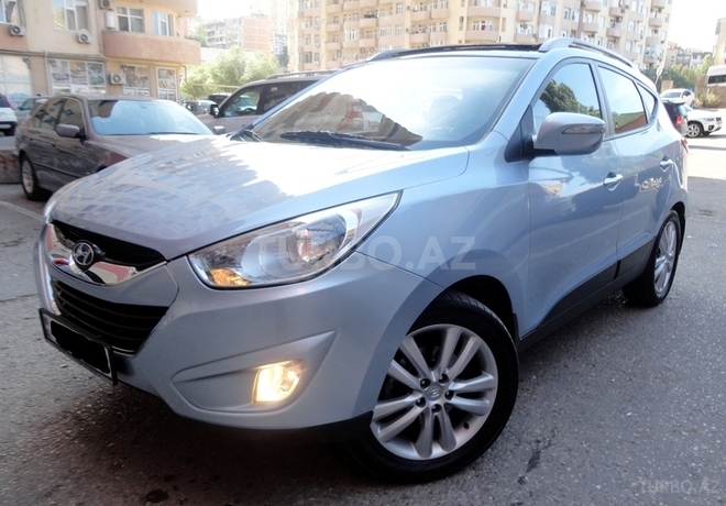 Hyundai ix35 2010, 82,500 km - 2.4 l - Bakı
