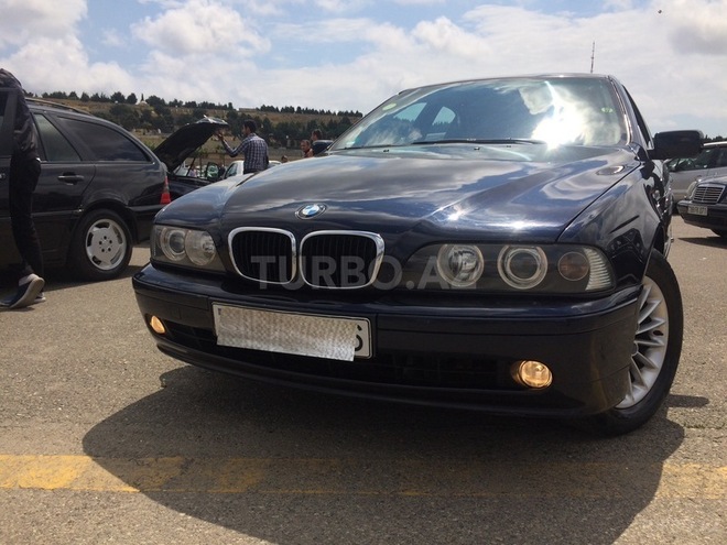BMW 520 2001, 263,000 km - 2.2 l - Bakı