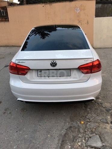 Volkswagen Passat 2014, 25,000 km - 1.8 l - Bakı