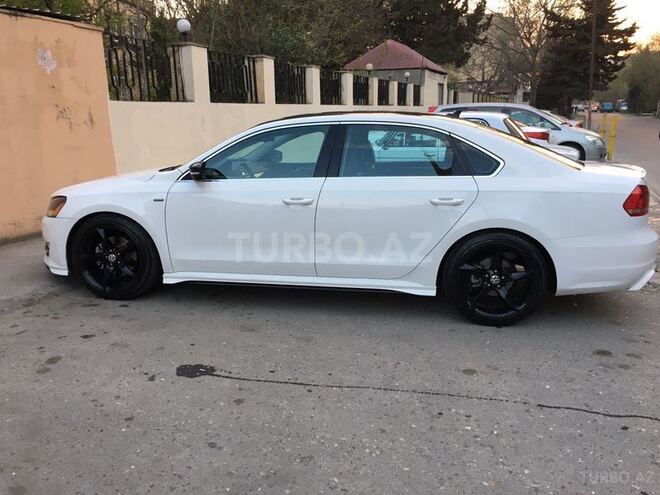 Volkswagen Passat 2014, 25,000 km - 1.8 l - Bakı
