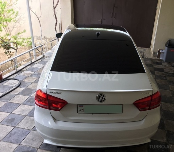 Volkswagen Passat 2014, 25,000 km - 1.8 l - Bakı