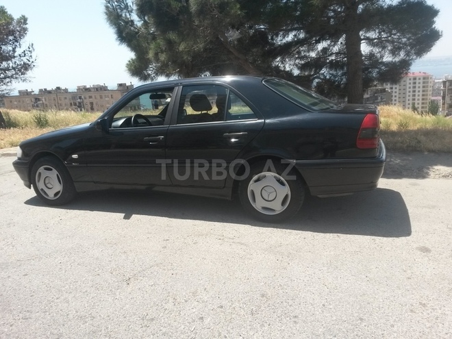 Mercedes C 250 1997, 394,000 km - 2.5 л - Bakı