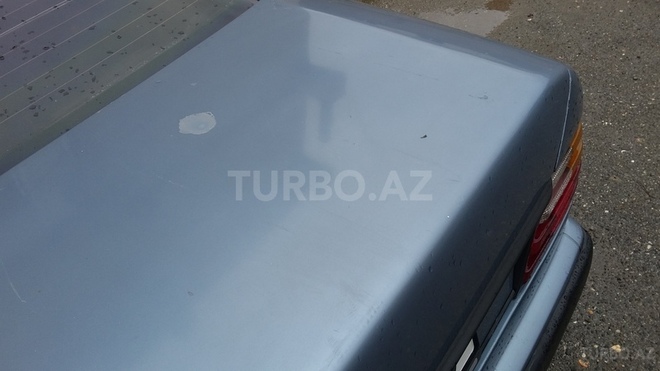 Mercedes E 200 1987, 325,000 km - 2.0 л - Bakı