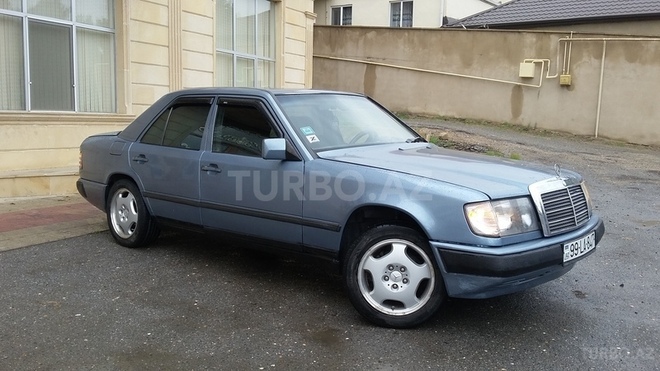 Mercedes E 200 1987, 325,000 km - 2.0 л - Bakı