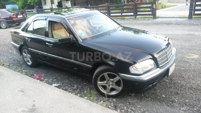 Mercedes C 230 1997, 177,000 km - 2.3 l - Qəbələ