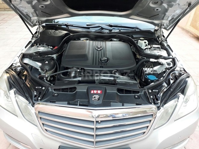 Mercedes E 220 2012, 140,300 km - 2.1 l - Bakı