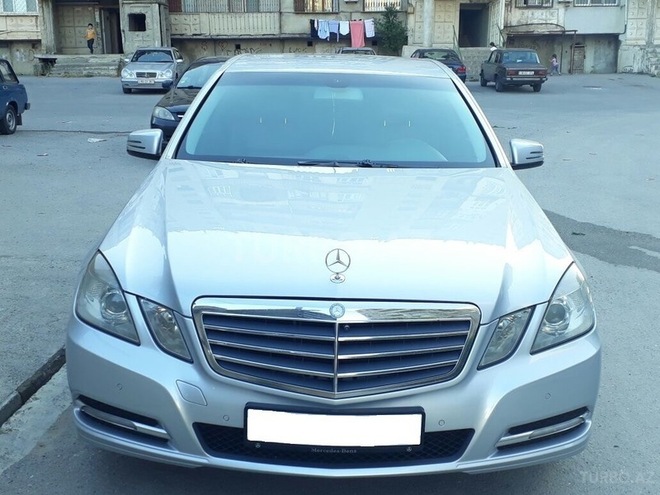 Mercedes E 220 2012, 140,300 km - 2.1 l - Bakı