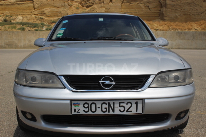 Opel Vectra 1999, 143,000 km - 2.0 л - Bakı