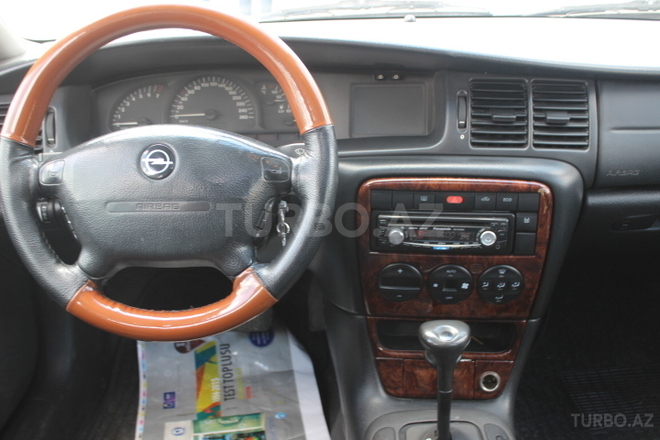 Opel Vectra 1999, 143,000 km - 2.0 л - Bakı