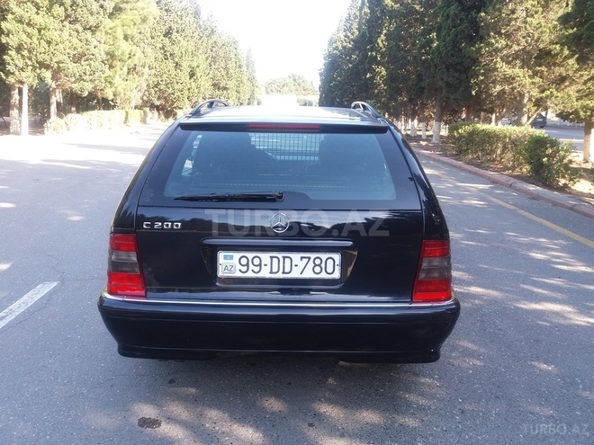 Mercedes C 200 2000, 202,573 km - 2.0 л - Sumqayıt
