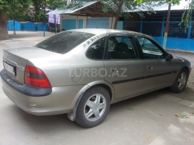 Opel Vectra 1997, 246,211 km - 1.8 l - Bakı