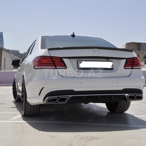 Mercedes E 350 2012, 84,000 km - 3.5 l - Bakı