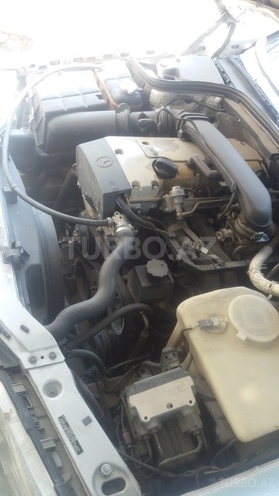 Mercedes C 230 1997, 285,000 km - 0.3 л - Bakı