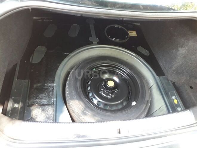 Volkswagen Passat 2002, 245,000 km - 1.8 l - Gəncə