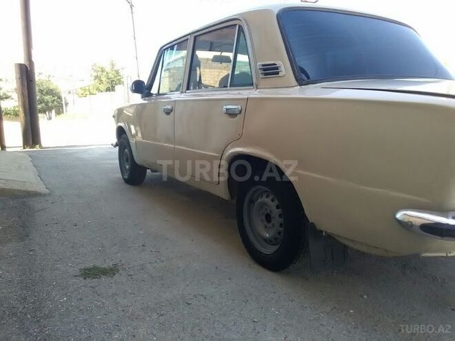 LADA (VAZ) 21011 1982, 498,000 km - 1.6 л - Bakı