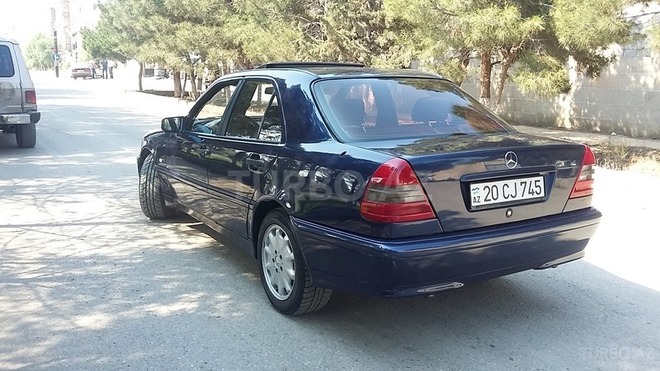 Mercedes C 180 1997, 241,000 km - 1.8 l - Sumqayıt