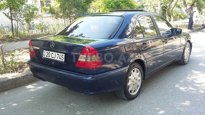 Mercedes C 180 1997, 241,000 km - 1.8 l - Sumqayıt