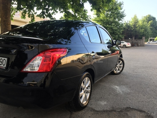 Nissan Sunny 2014, 90,000 km - 1.5 l - Bərdə