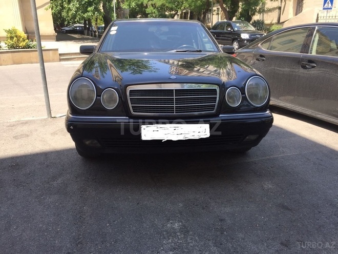 Mercedes E 220 1996, 390,000 km - 2.2 l - Bakı