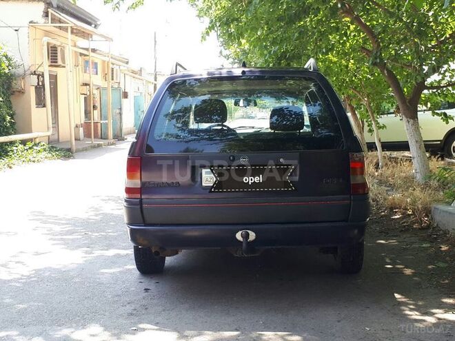 Opel Astra 1994, 375,000 km - 1.6 л - Bakı