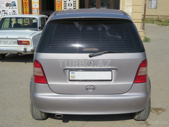 Mercedes A 190 2000, 243,000 km - 1.9 l - Bakı