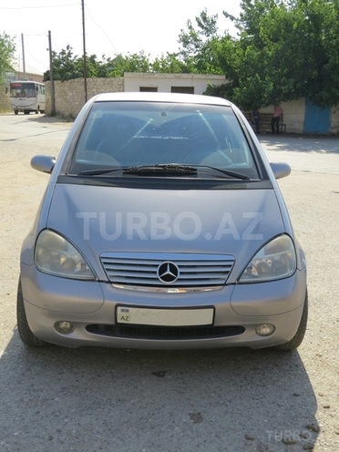 Mercedes A 190 2000, 243,000 km - 1.9 l - Bakı