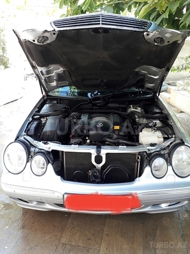 Mercedes E 240 2000, 216,000 km - 2.6 л - Bakı